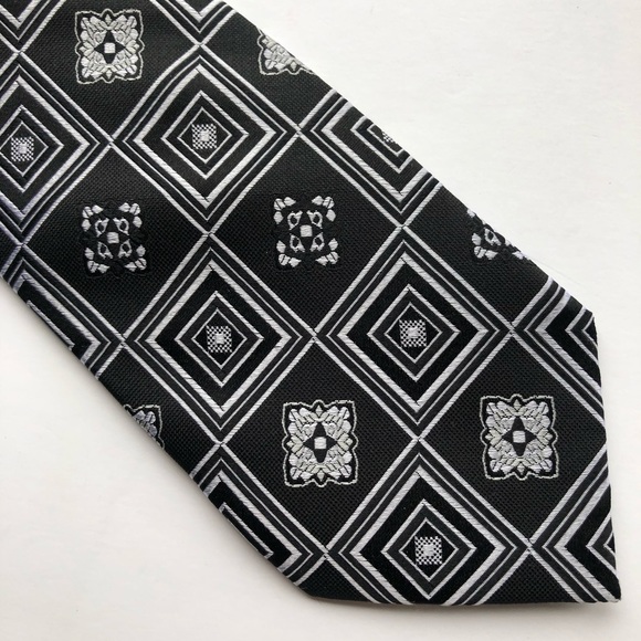 Piattelli Other - Piattelli Uomo Black and Silver 100% Silk Tile Tie